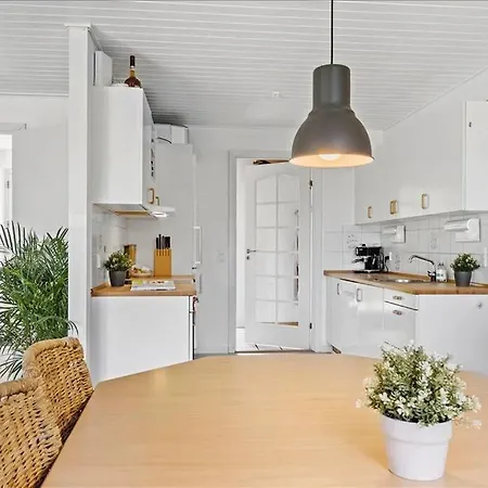 House Near Public Transport *